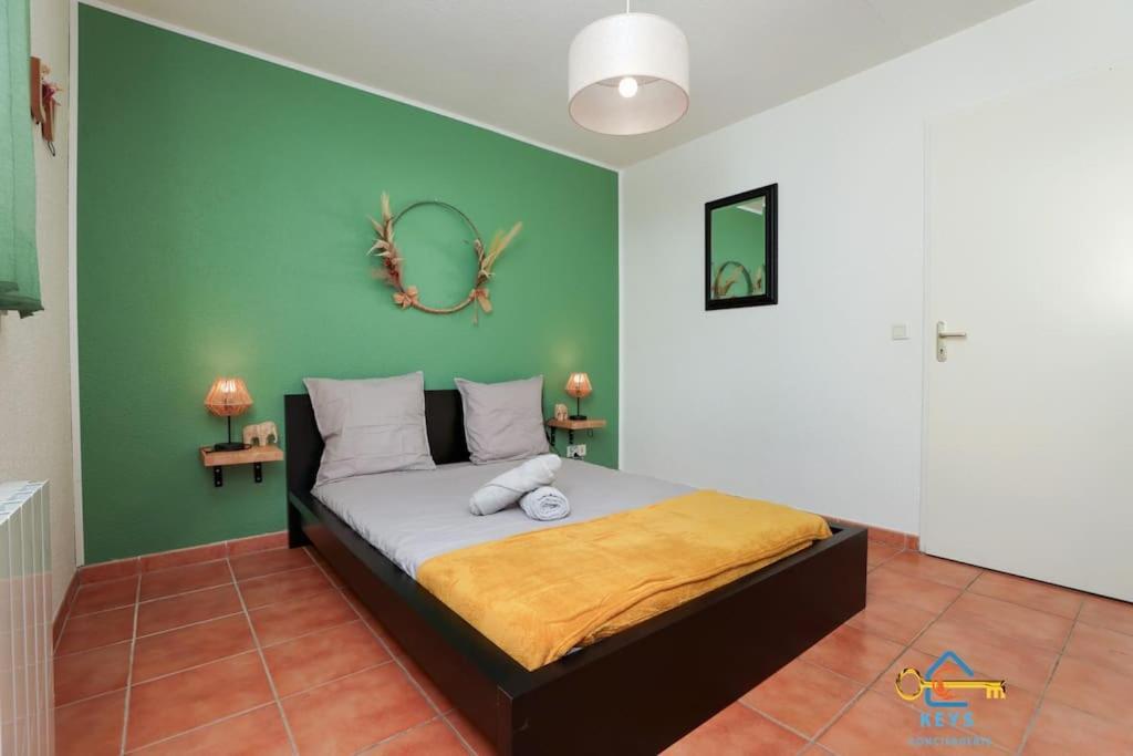 Apartment Superbe Nid Douillet Avec Terrasse, Double Parking Carcassonne