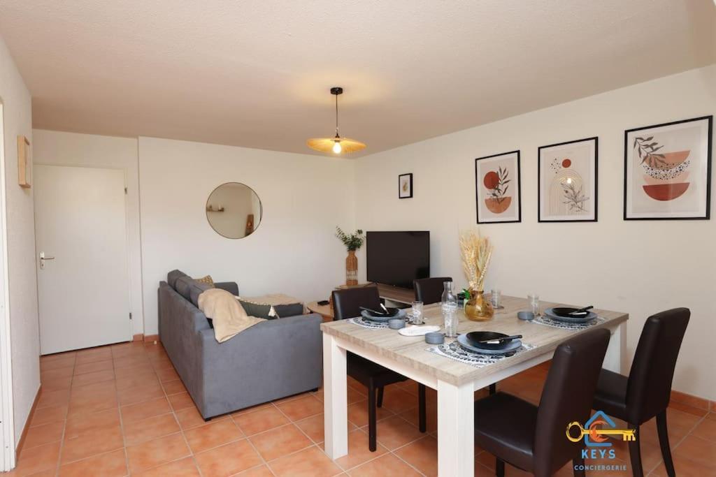 Superbe Nid Douillet Avec Terrasse, Double Parking Apartment